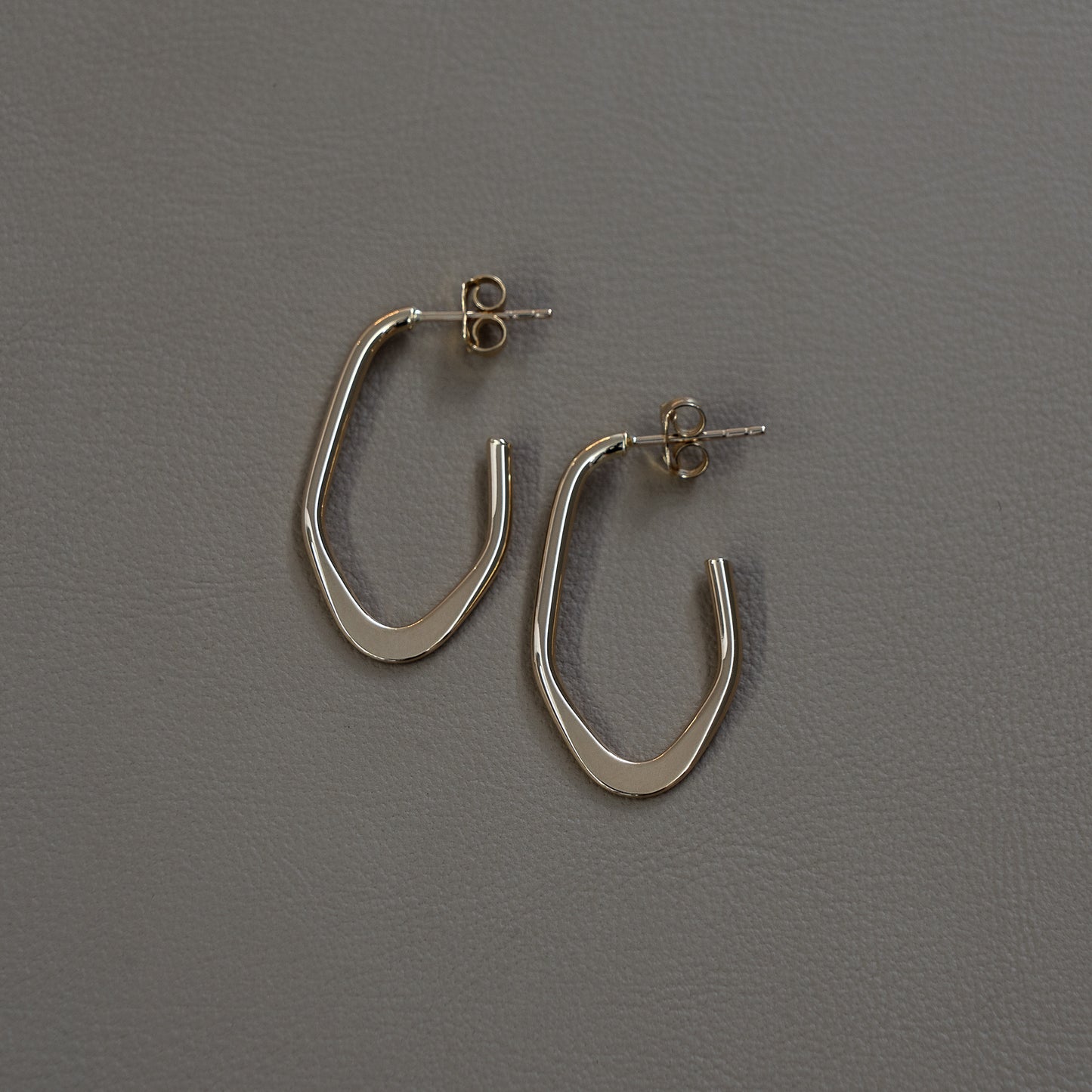 Geometric Half Hoops