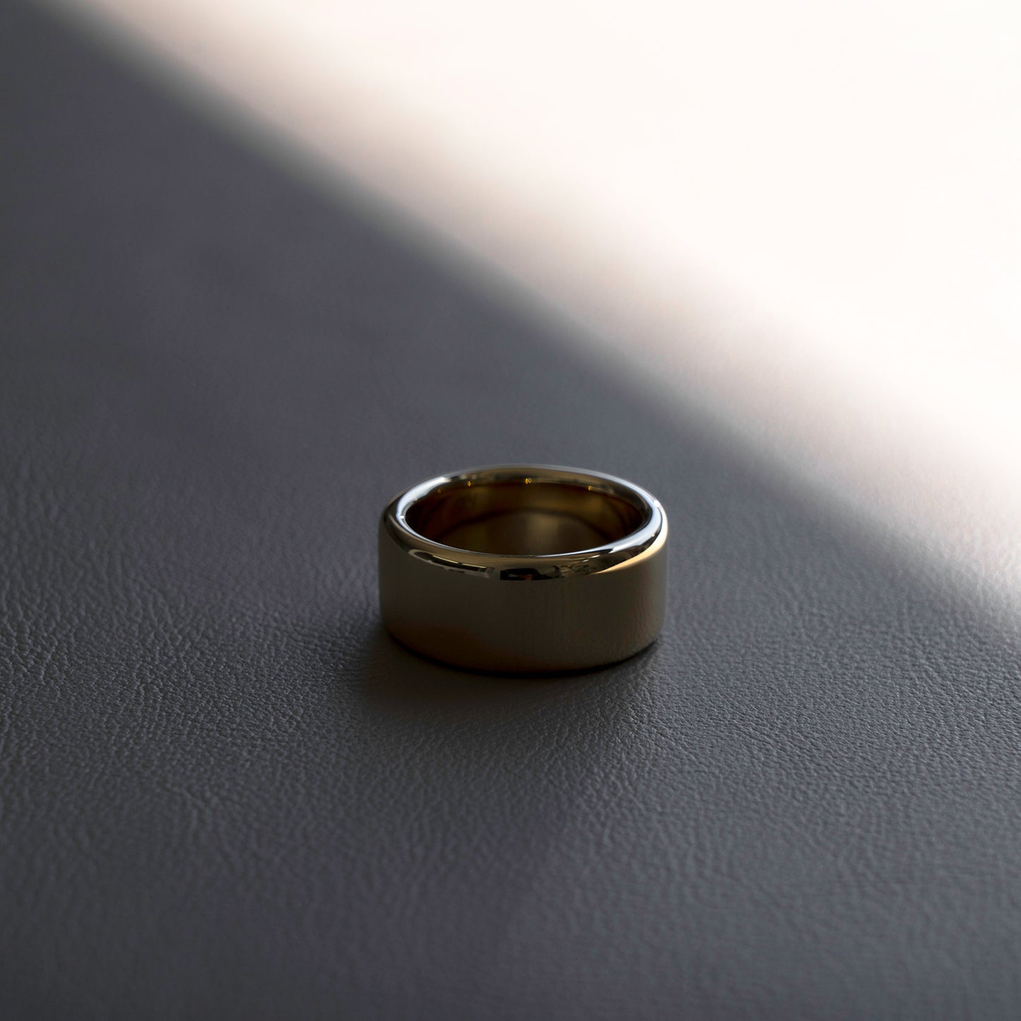Heavy Gold Band