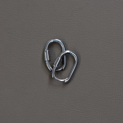 Descent Huggies White Gold